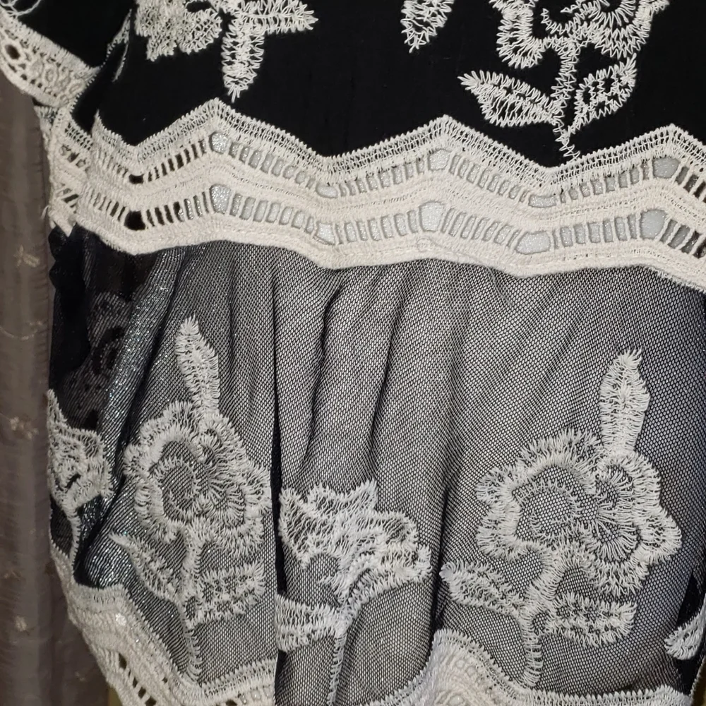 Ember | Anthropologie Top - Picture 13 of 14